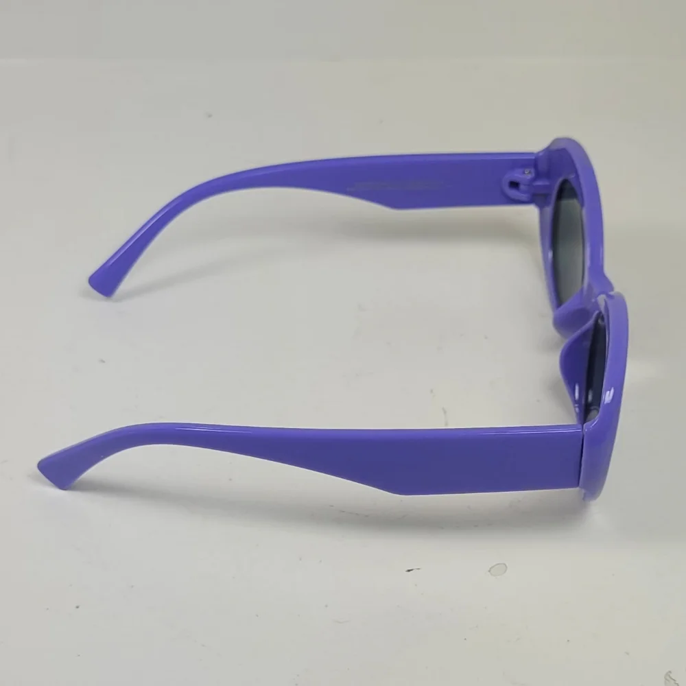 Stylish Purple Sunglasses